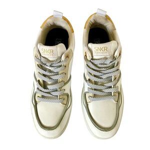 SNKR Project Mens Lafayette Leather Low Top Lace Up, White/Gold Size 8 TV Worn